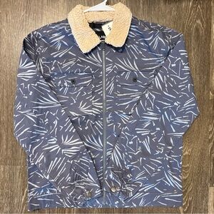 Billabong Navy and Cream Patterned Jacket with Sherpa Collar